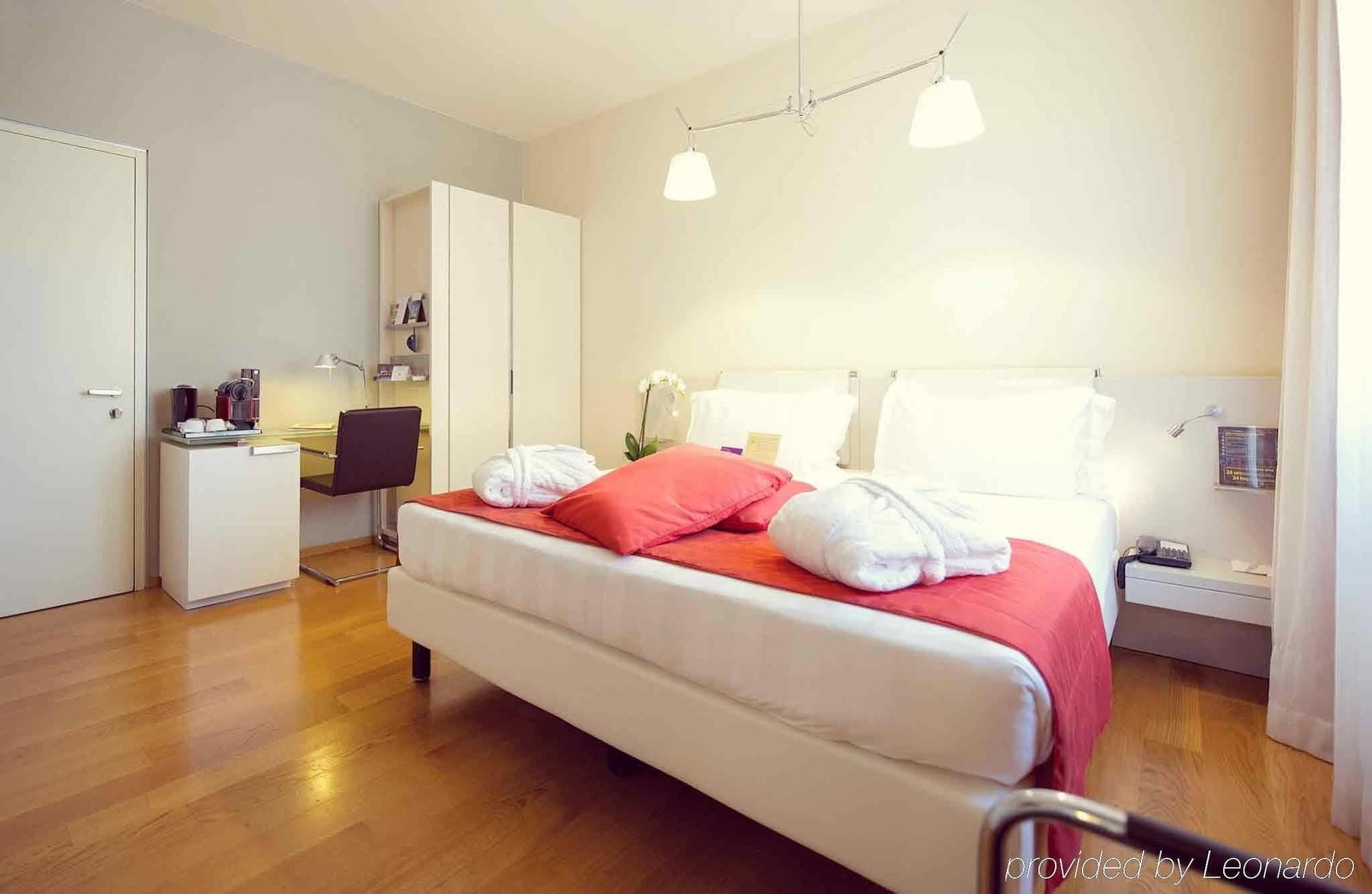 Hotel Mercure Solari Milano